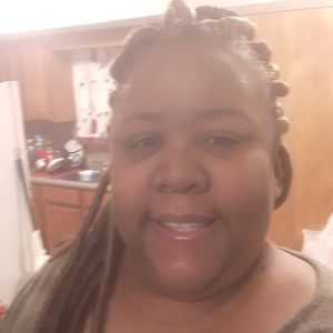 Meet your Posher, Keisha